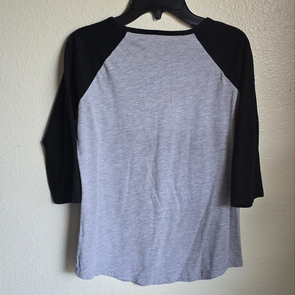 Netflix Stranger Things Baseball Tee Size Youth XL - Picture 3 of 5